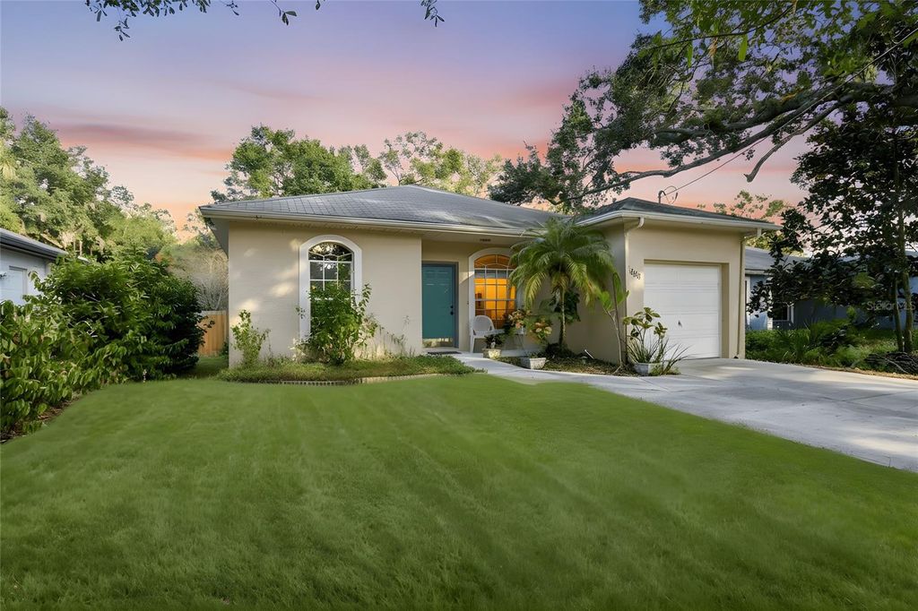 Photo of 8127 N Packwood Avenue, Tampa, FL 33604 (MLS # TB8450428)