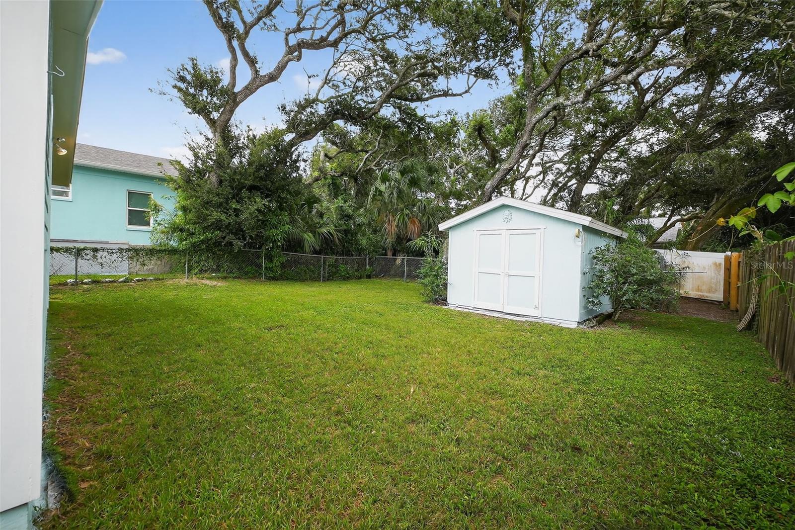NEW SMYRNA BEACH - Residential