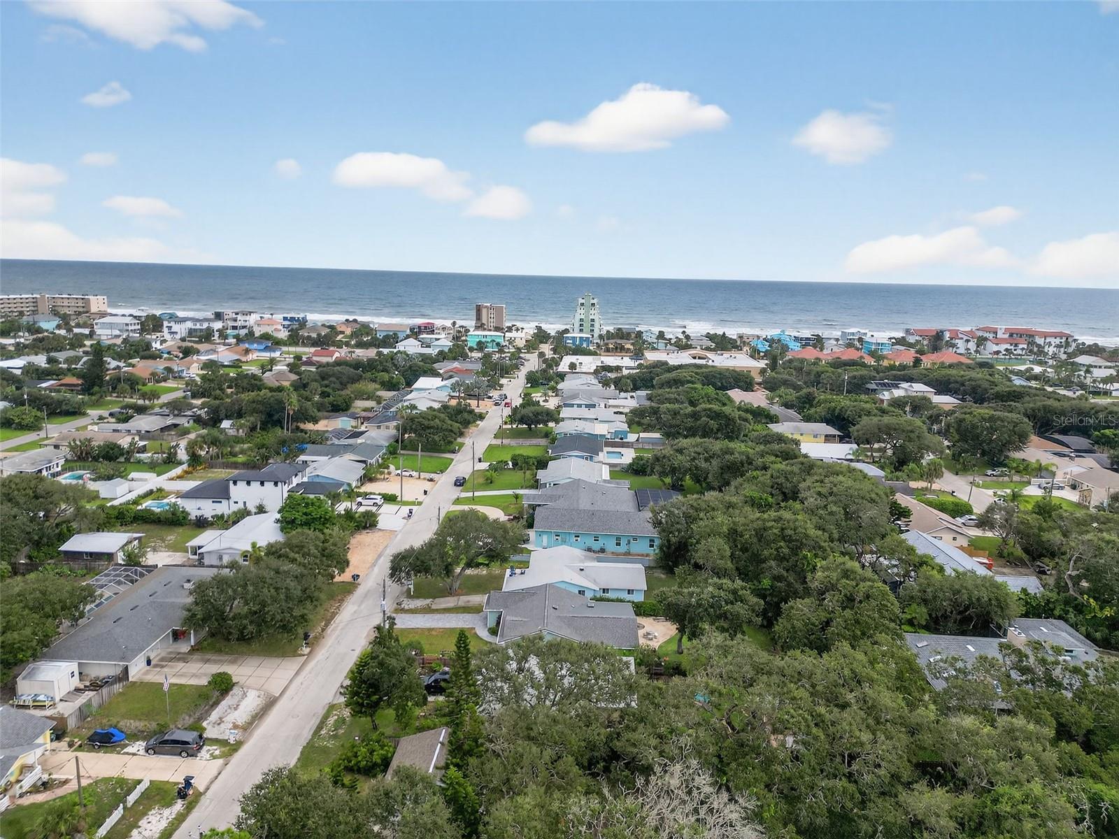 NEW SMYRNA BEACH - Residential