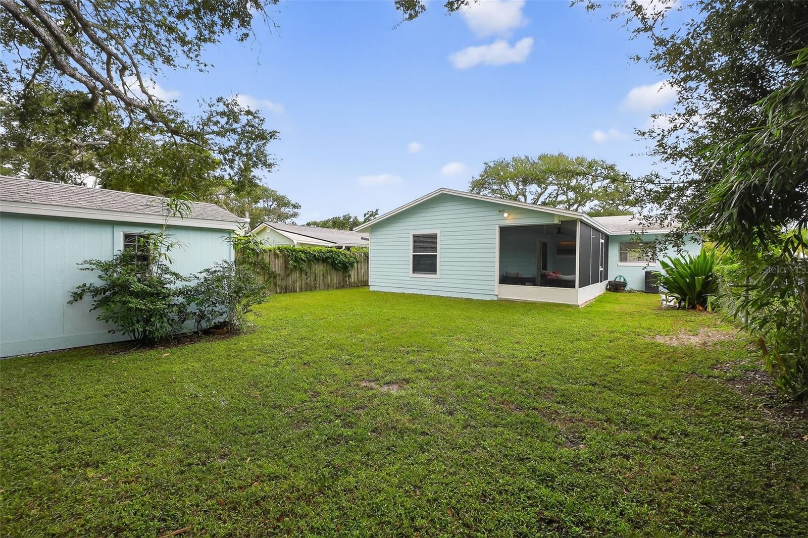 NEW SMYRNA BEACH - Residential