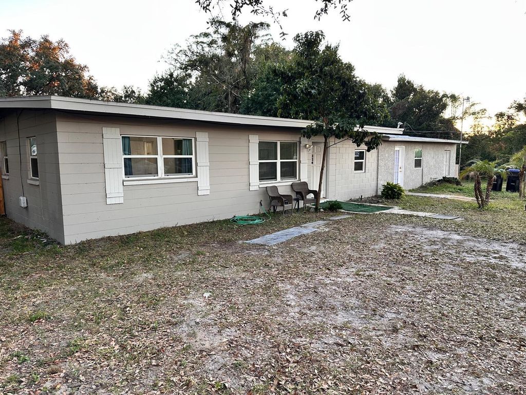 Photo of 3508 Oranole Road, Orlando, FL 32810 (MLS # V4949009)