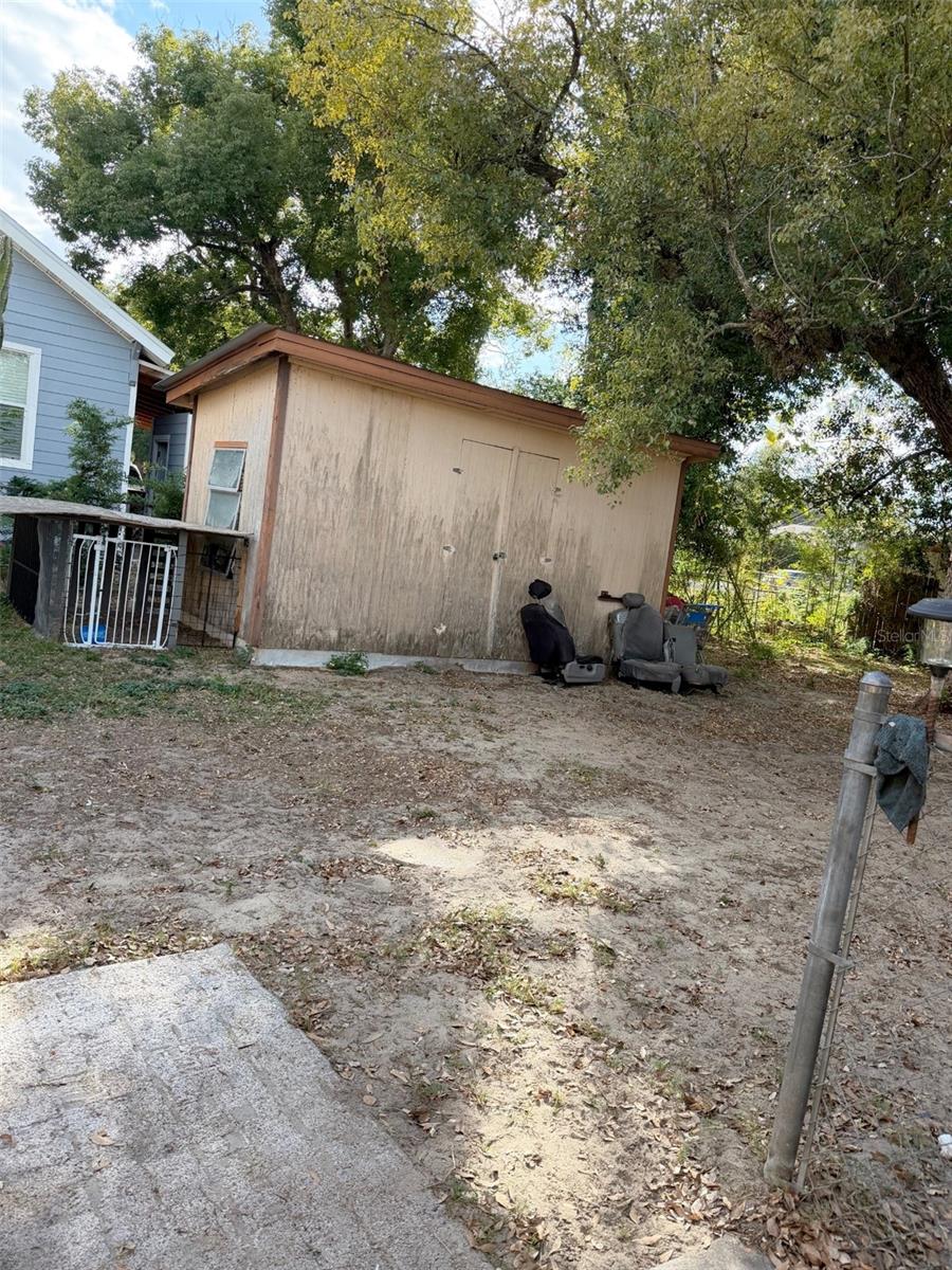 PINECREST ADD - Residential