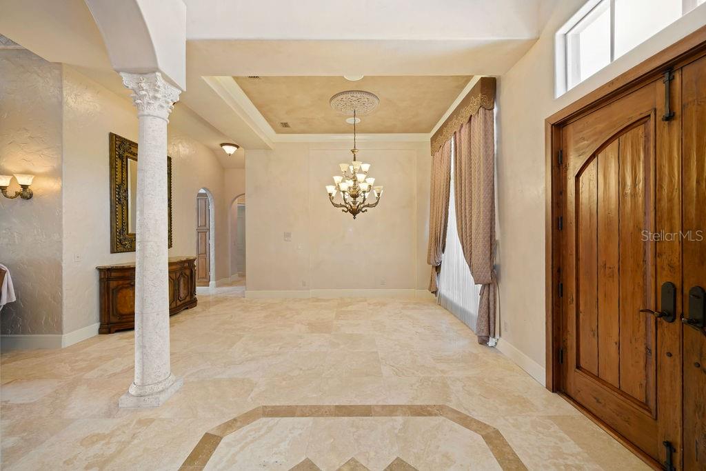 11209 MACAW COURT