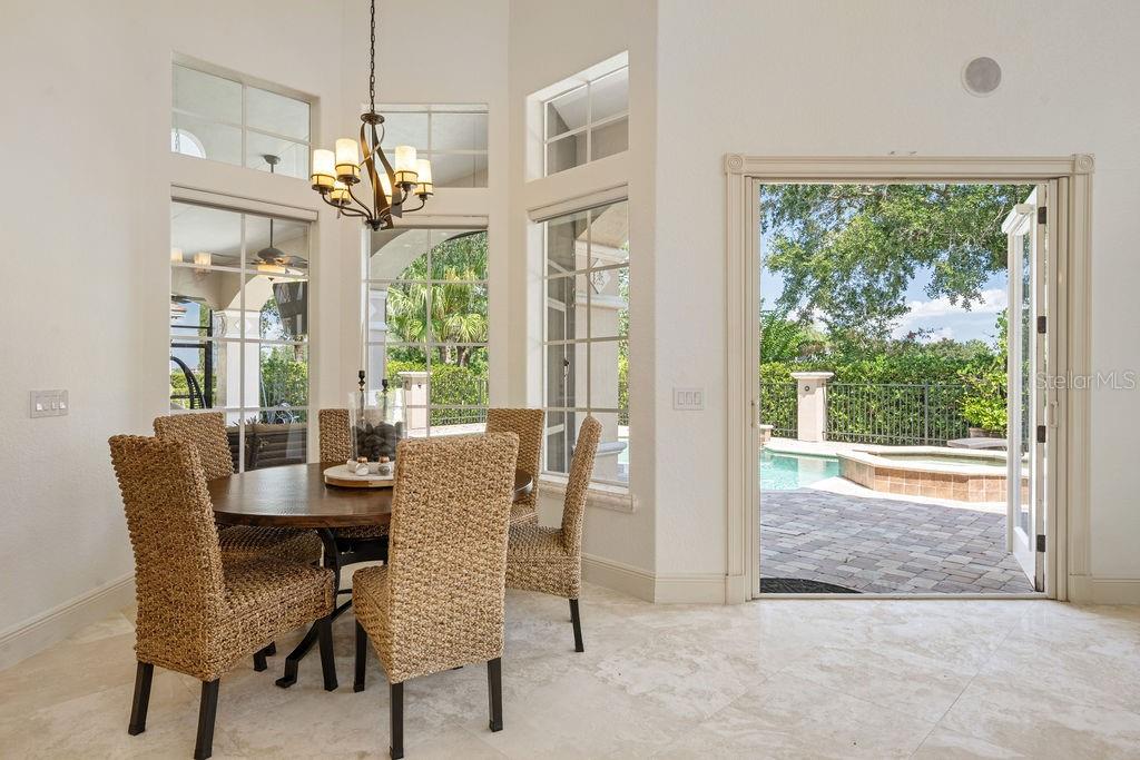 11209 MACAW COURT
