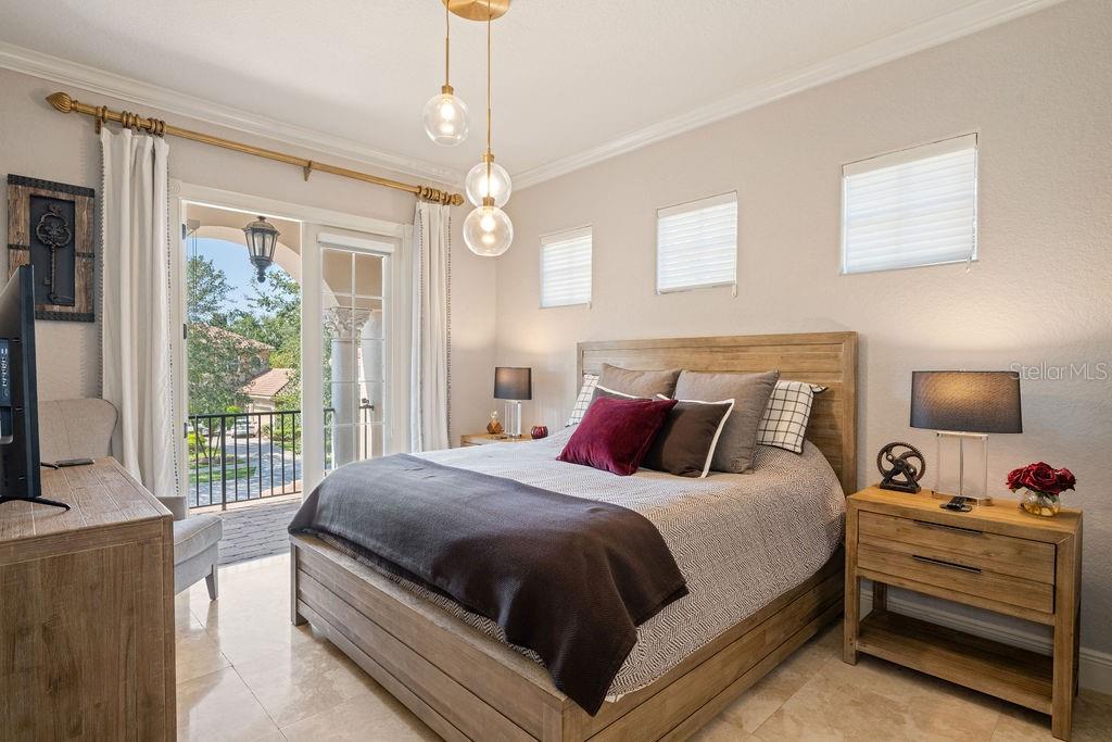 KEENES POINTE - Residential