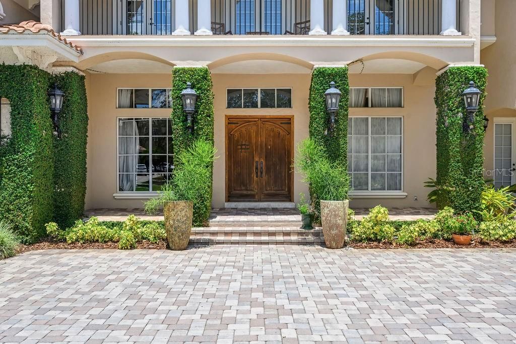 Photo of 11209 Macaw Court, Windermere, FL 34786 (MLS # O6326947)