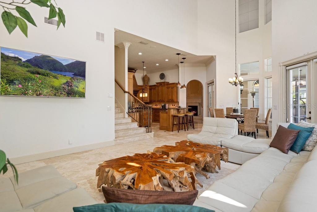 11209 MACAW COURT