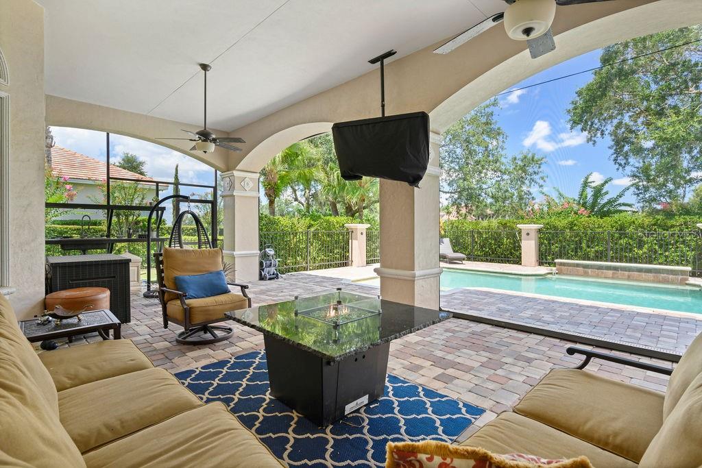 KEENES POINTE - Residential