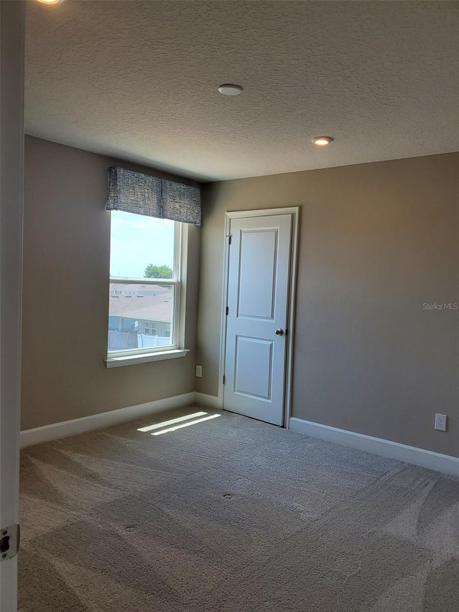 OVERLOOK AT GRASSY LAKE - Residential Lease