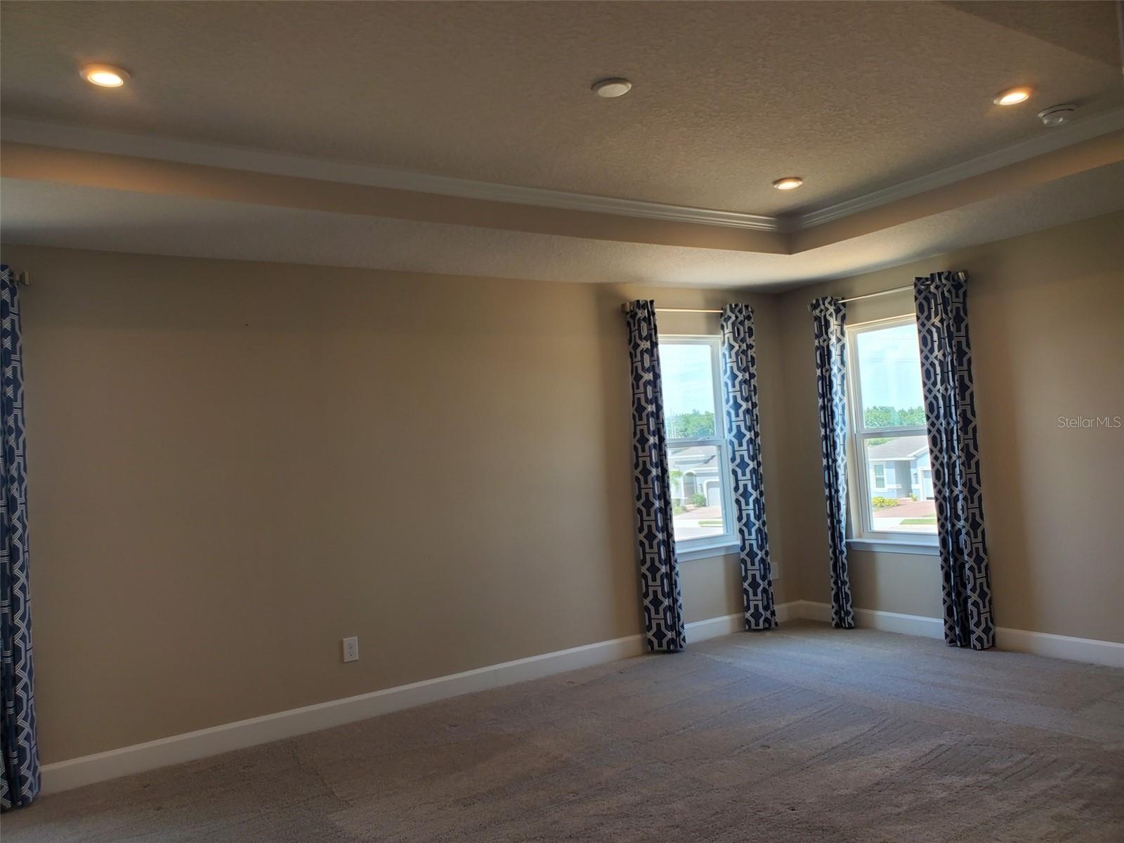 OVERLOOK AT GRASSY LAKE - Residential Lease