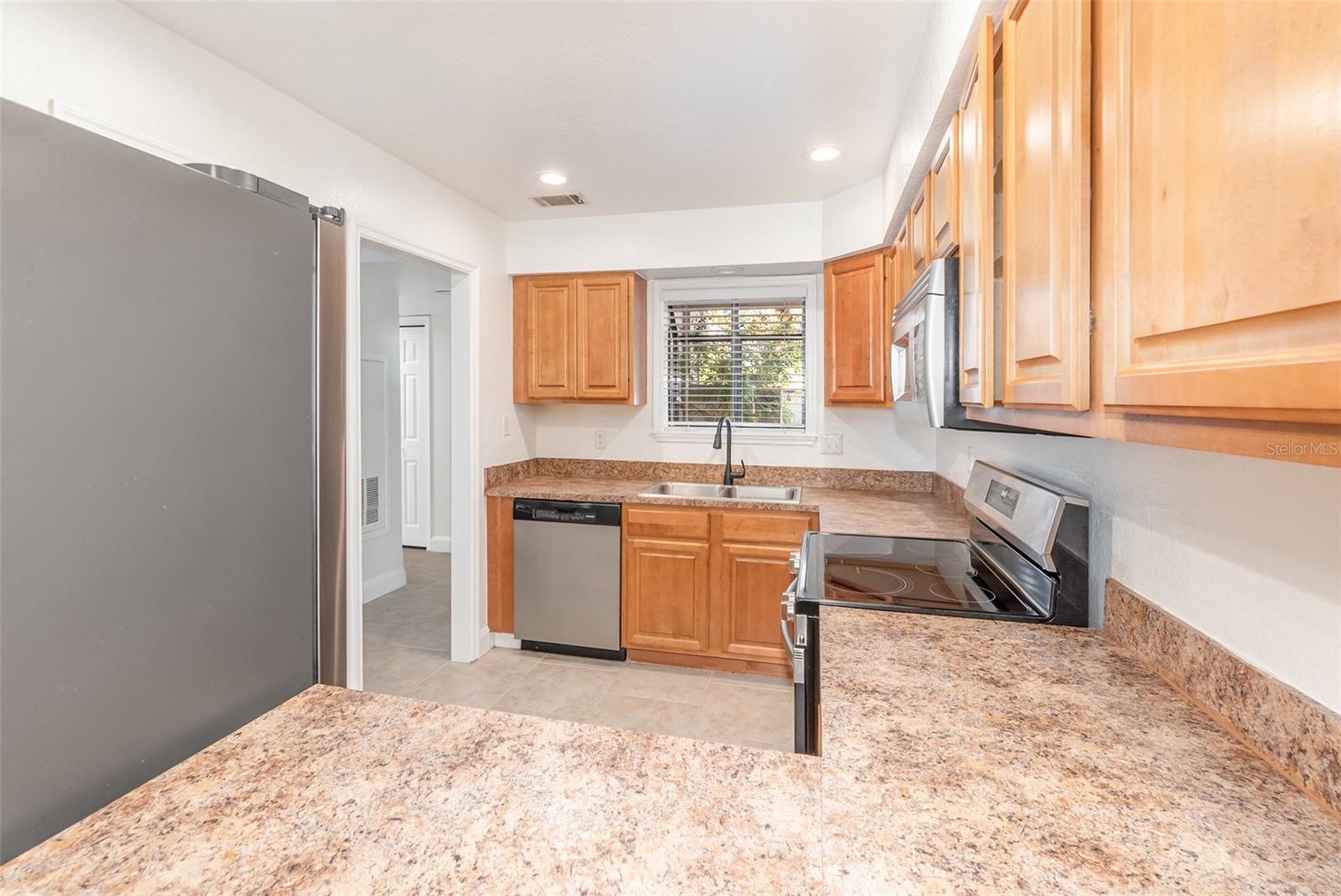 VILLAGE TWNHMS A CONDO - Residential