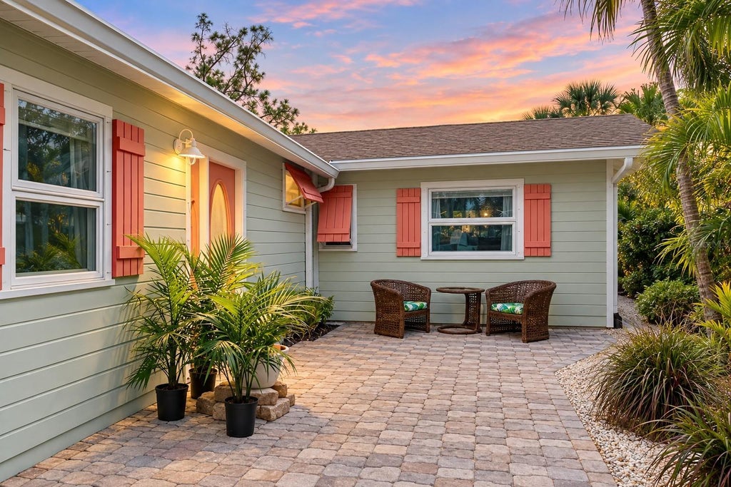 Photo of 8302 Midnight Pass Road, Sarasota, FL 34242 (MLS # A4707555)