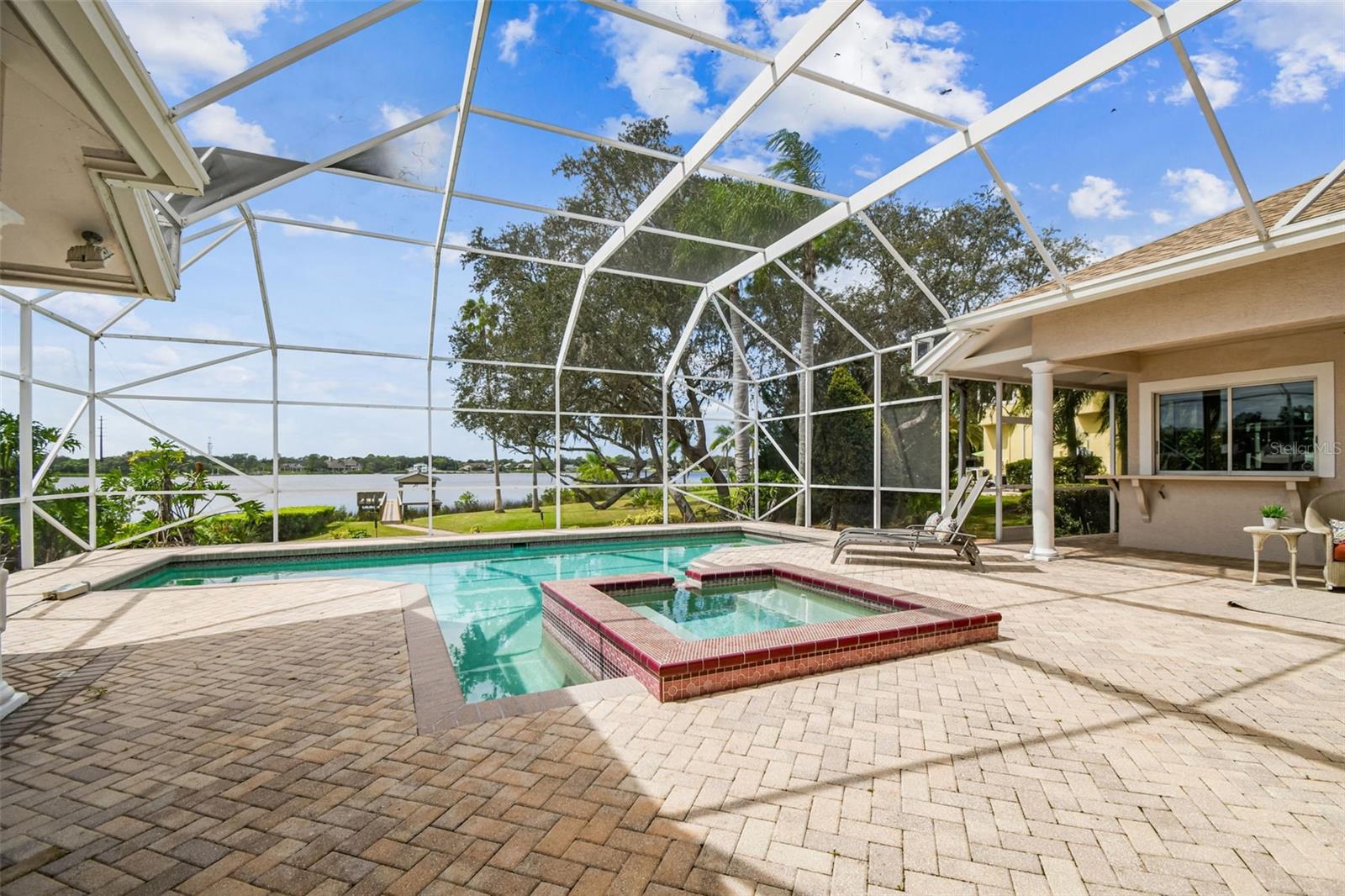 RIVERSIDE - Residential