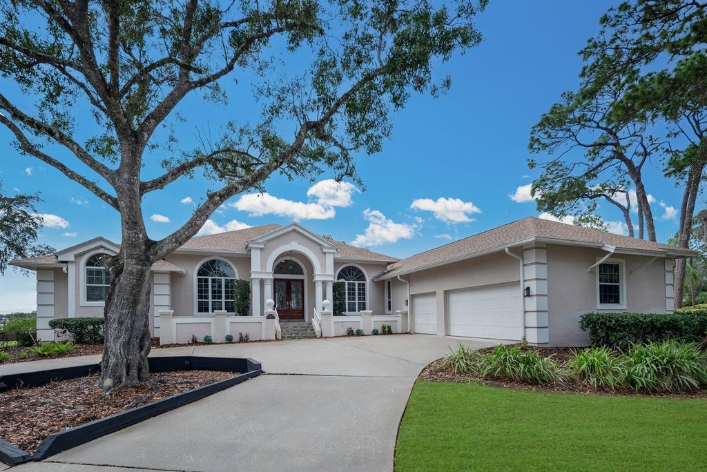 Photo of 948 Riverside Ridge Road, Tarpon Springs, FL 34688 (MLS # TB8410574)