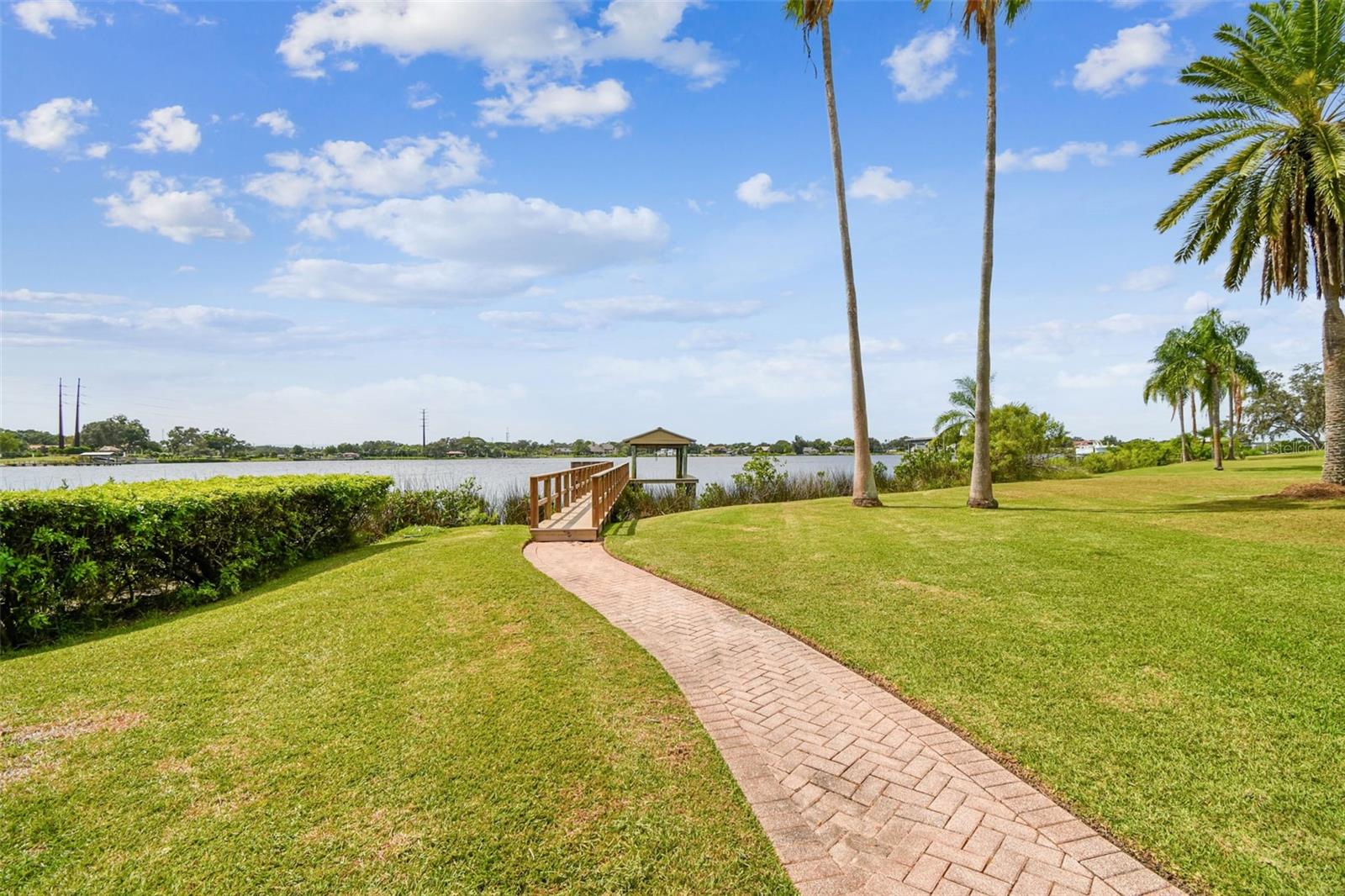 RIVERSIDE - Residential