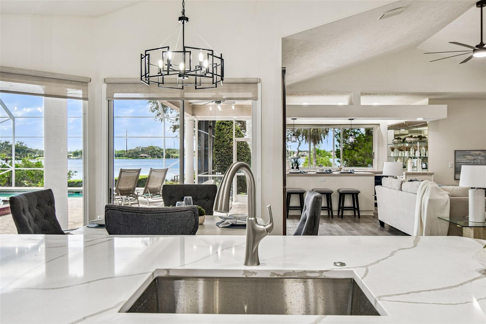 RIVERSIDE - Residential