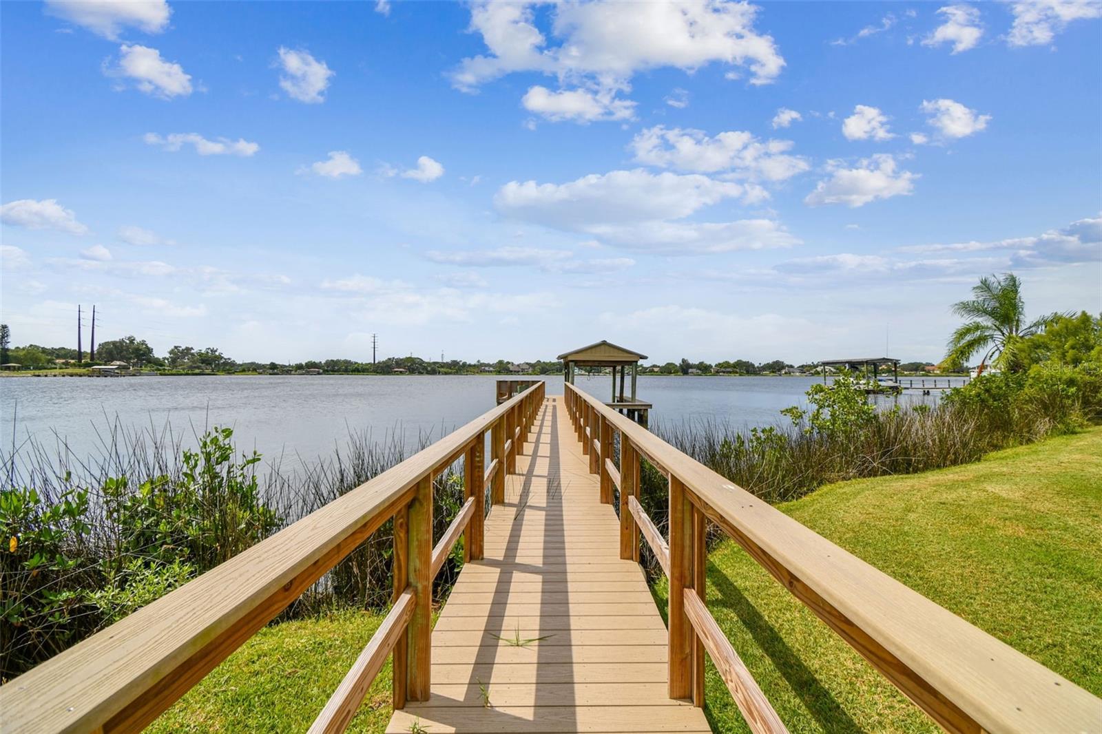 RIVERSIDE - Residential