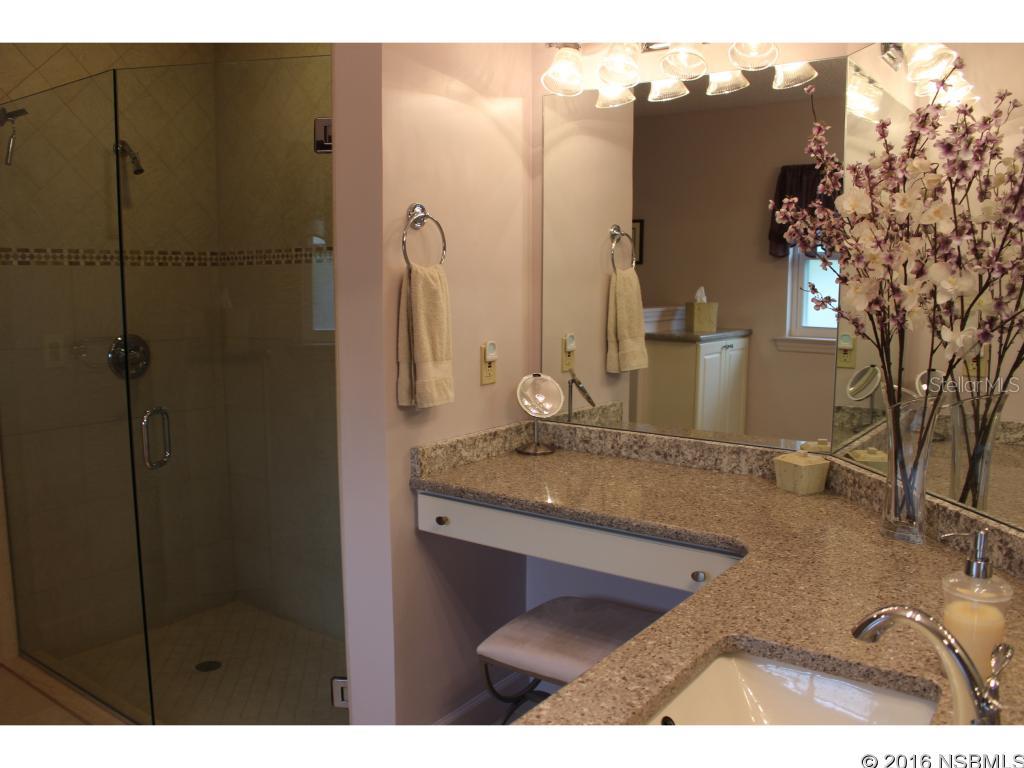 Cash Minor - Residential