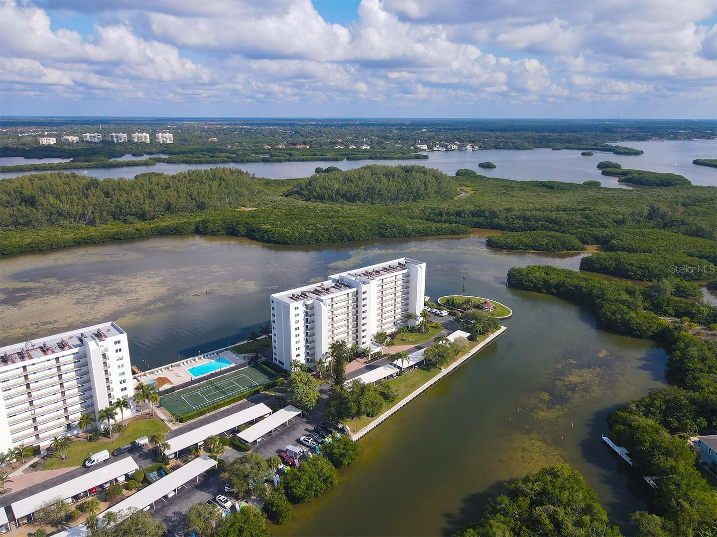 POINTE ON MIDNIGHT PASS - Residential Lease