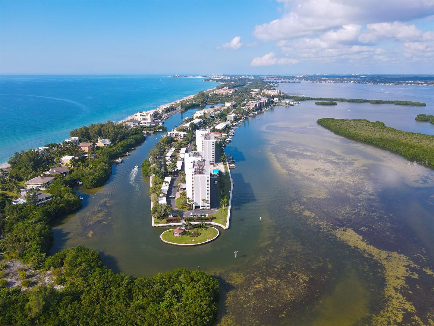 POINTE ON MIDNIGHT PASS - Residential Lease