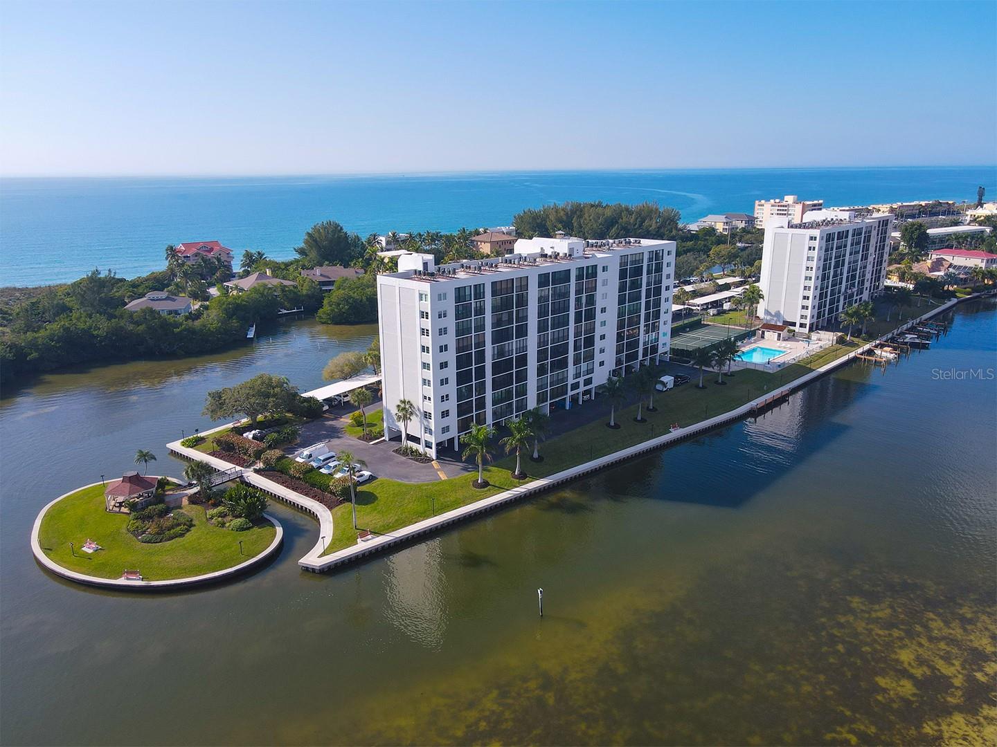 POINTE ON MIDNIGHT PASS - Residential Lease