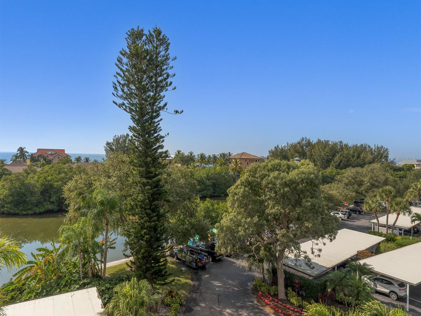 POINTE ON MIDNIGHT PASS - Residential Lease