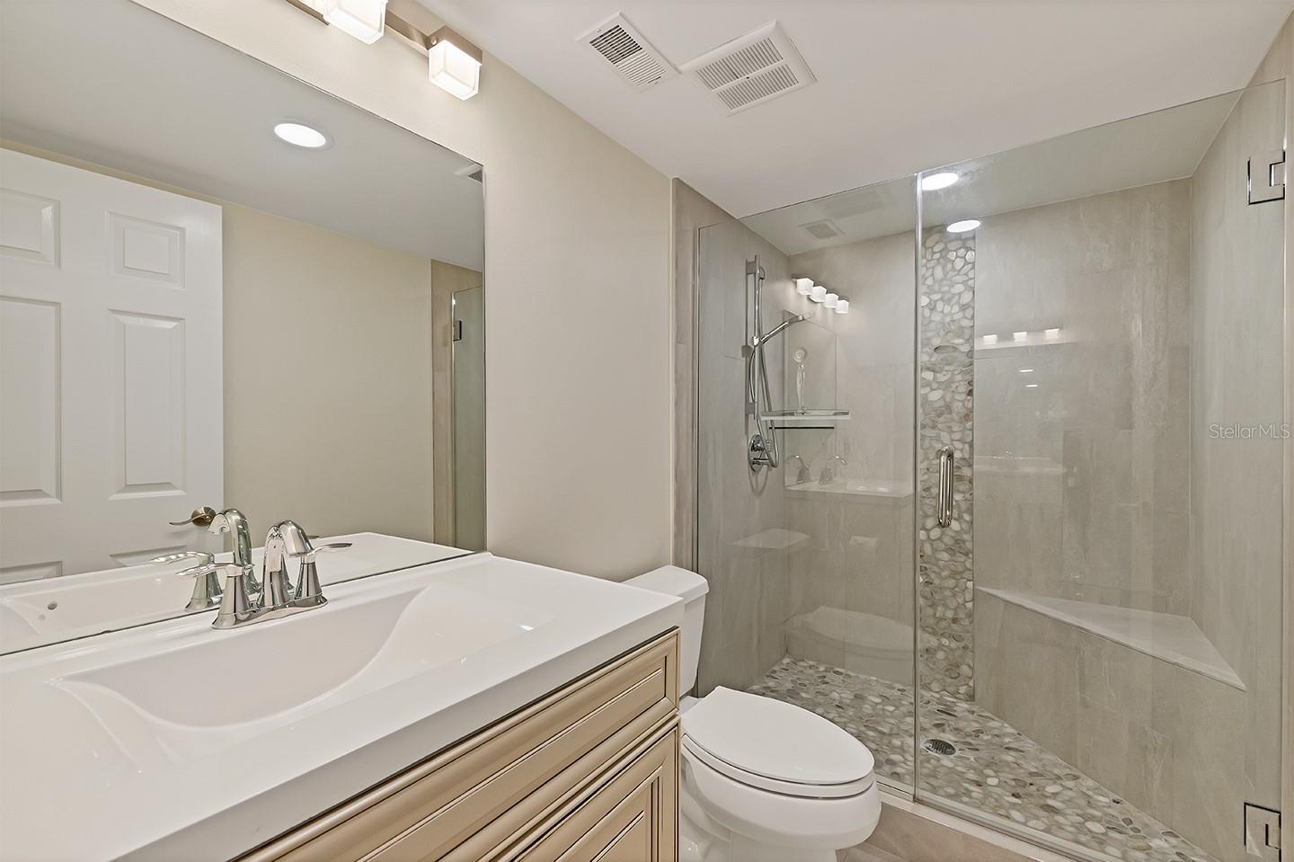 POINTE ON MIDNIGHT PASS - Residential Lease