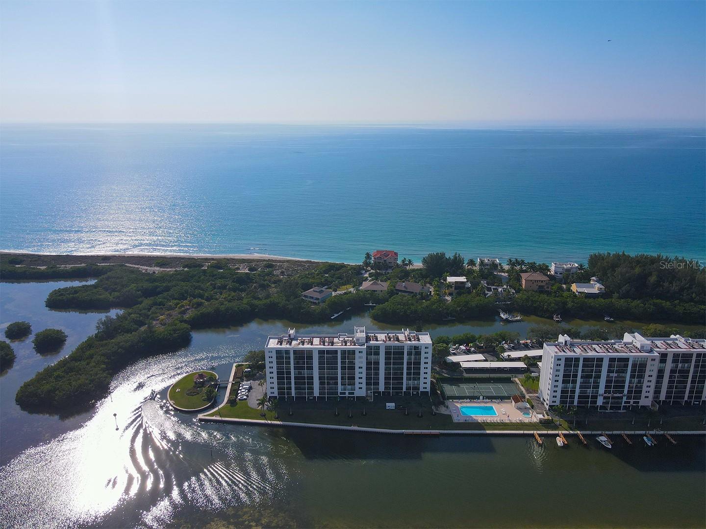 POINTE ON MIDNIGHT PASS - Residential Lease