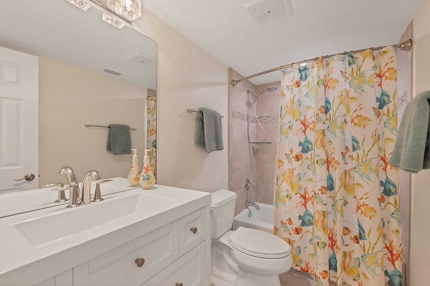 POINTE ON MIDNIGHT PASS - Residential Lease