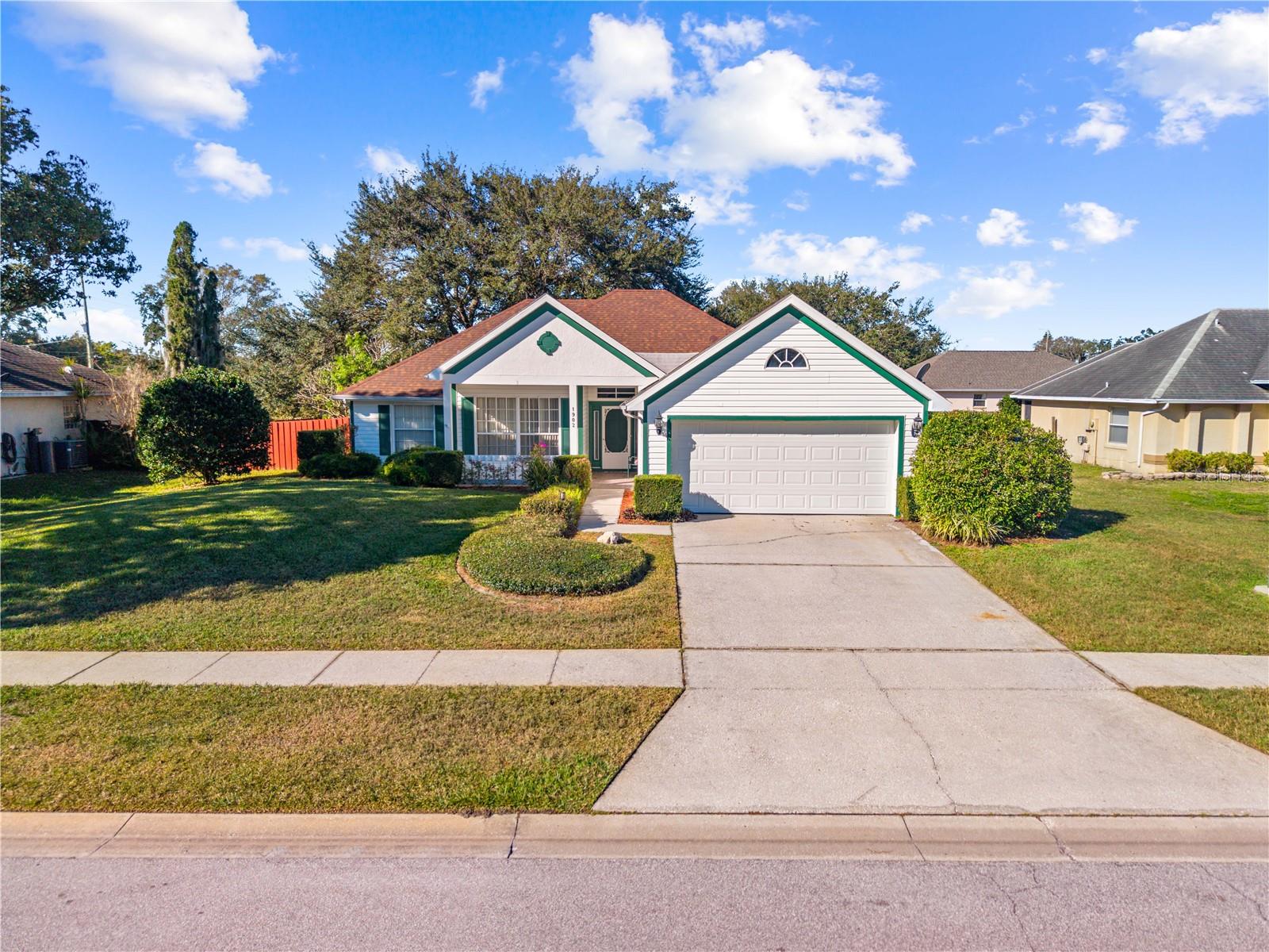 ASHLEY OAKS - Residential