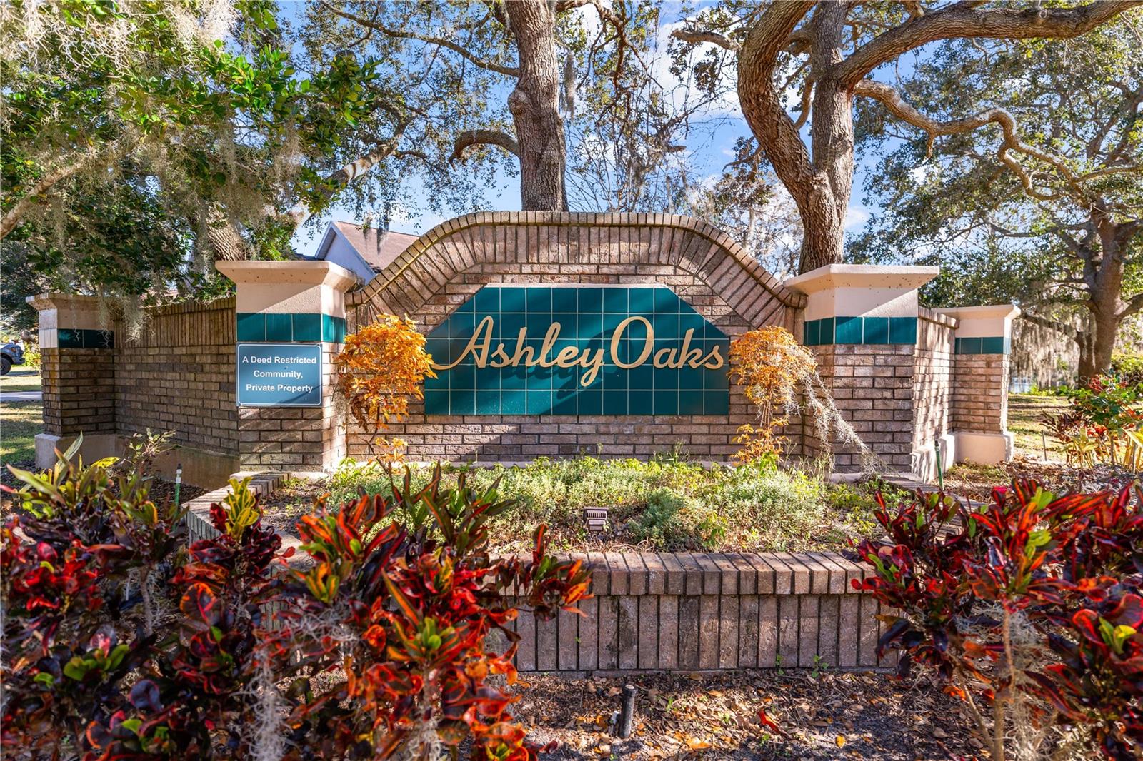 ASHLEY OAKS - Residential