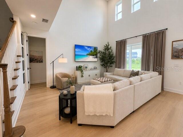 8532 GOLDEN DAWN COURT