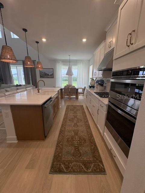 8532 GOLDEN DAWN COURT