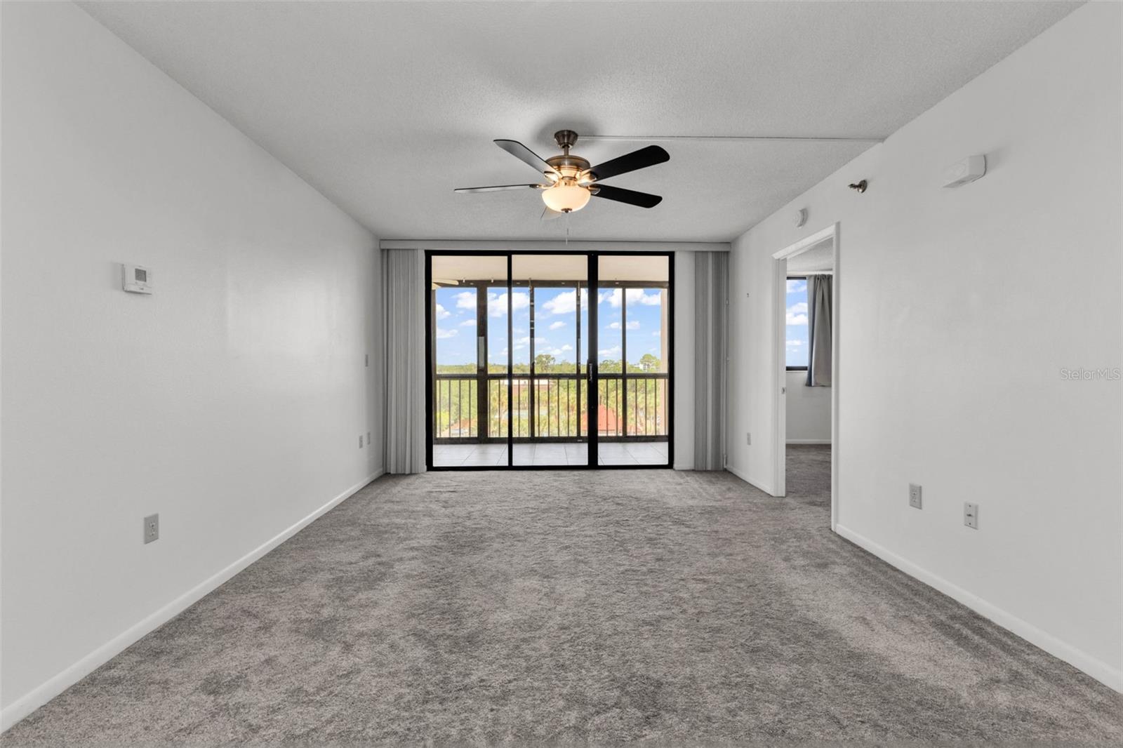 PROMENADES WEST - Residential