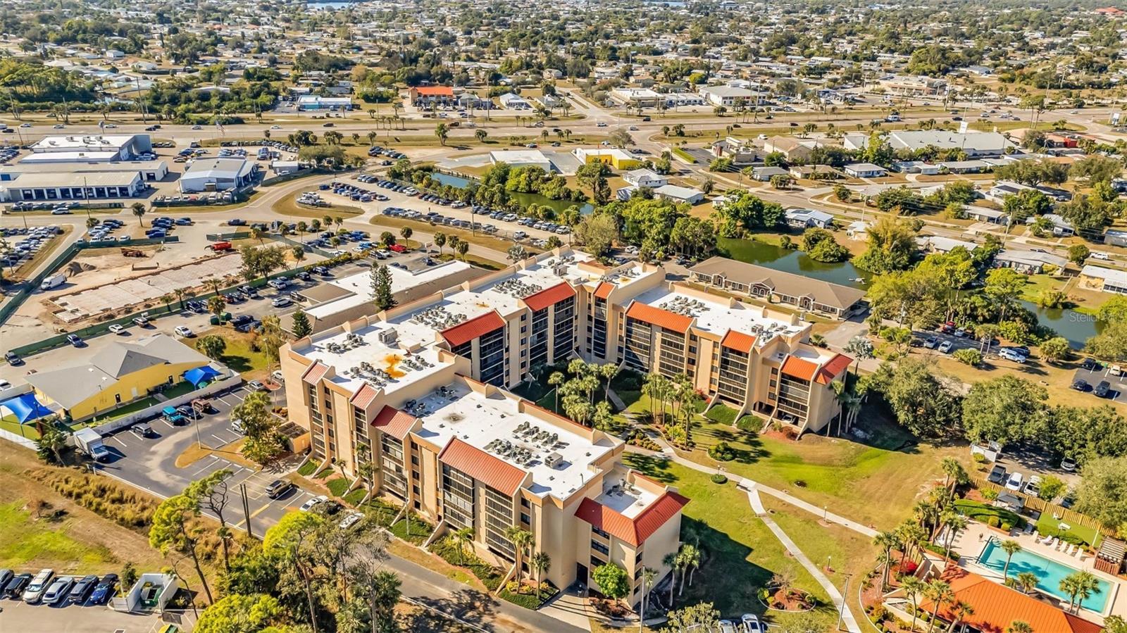 PROMENADES WEST - Residential