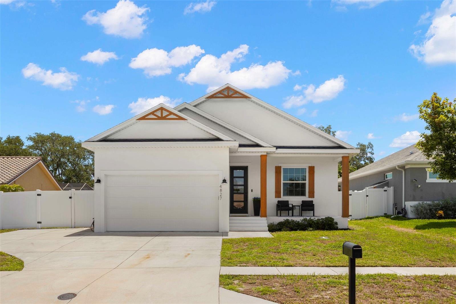 4827 BLUE JAY CIRCLE