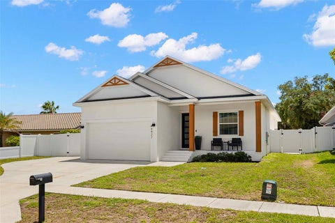 Photo of 4827 Blue Jay Circle, Palm Harbor, FL 34683 (MLS # TB8532043)