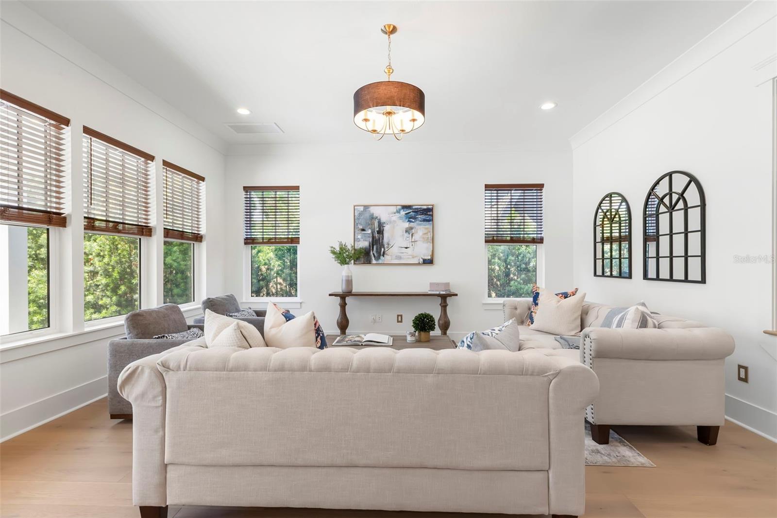 SPRING HILL ANNEX - Residential