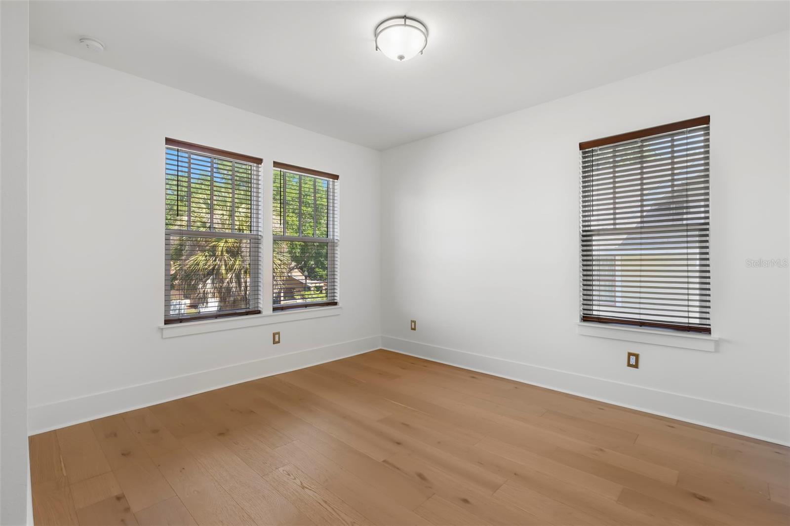 SPRING HILL ANNEX - Residential