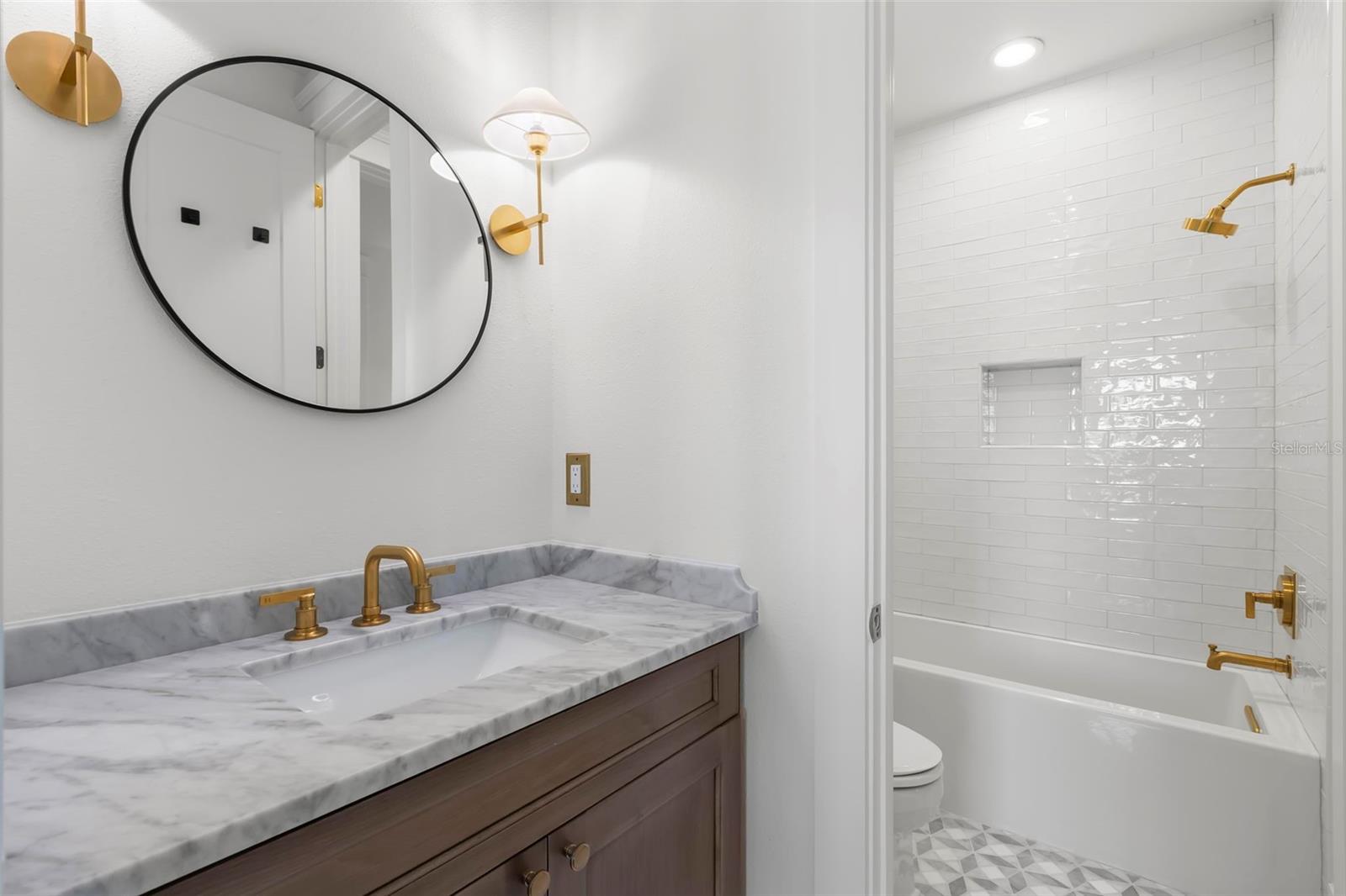 SPRING HILL ANNEX - Residential