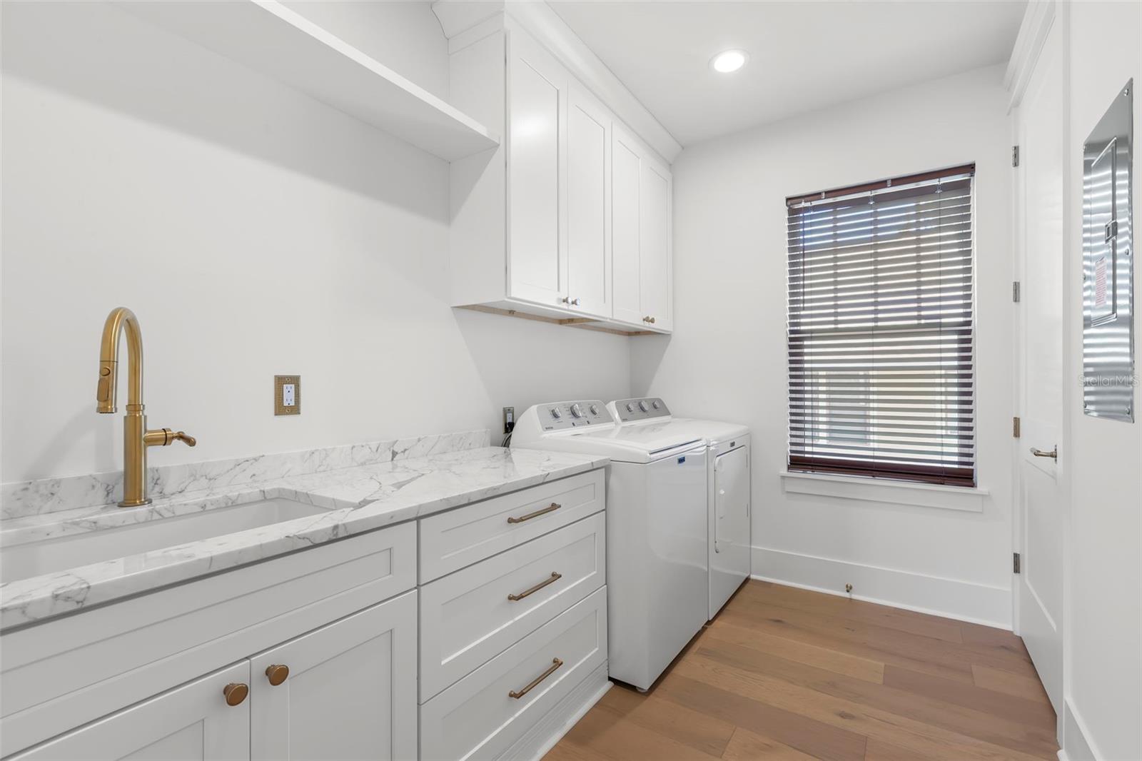 SPRING HILL ANNEX - Residential