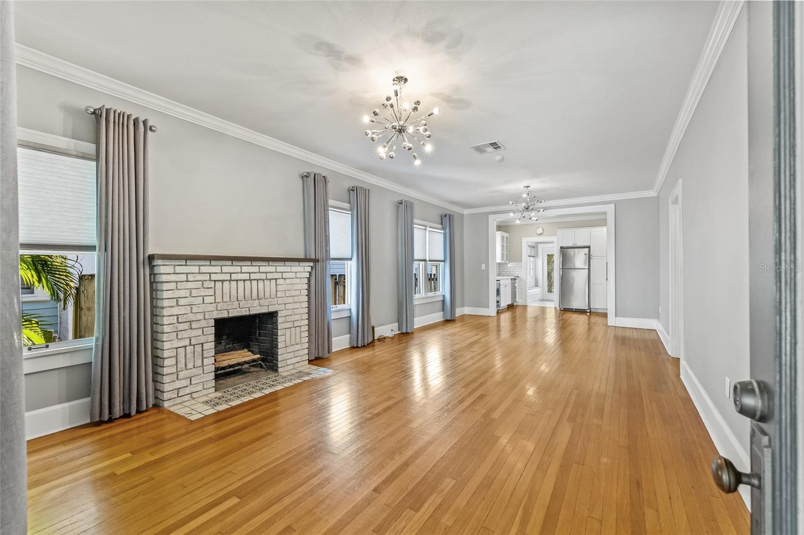 SUNSHINE PARK - Residential