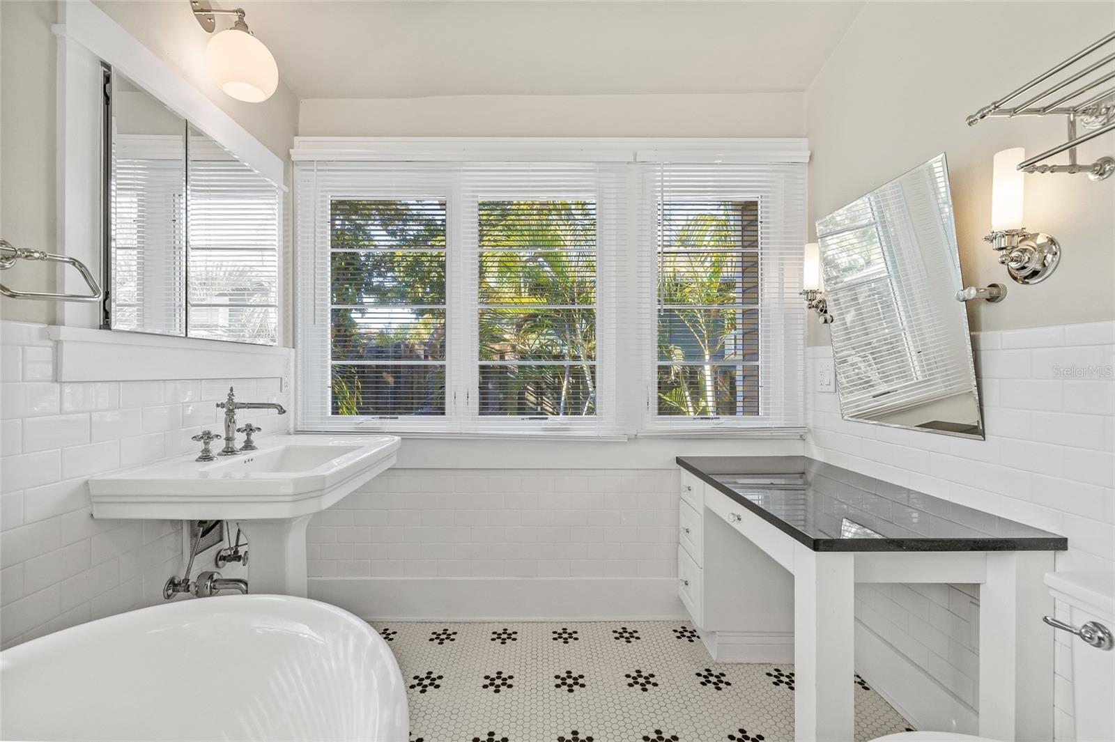 SUNSHINE PARK - Residential