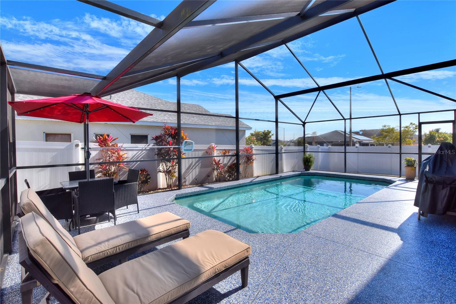 OVERLOOK RDG - Residential