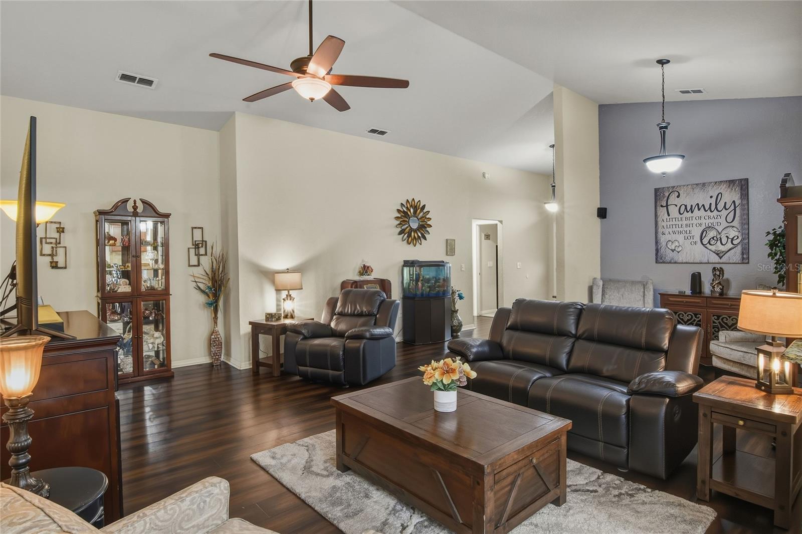 OVERLOOK RDG - Residential