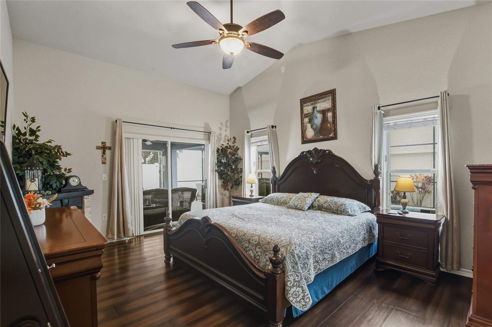 OVERLOOK RDG - Residential