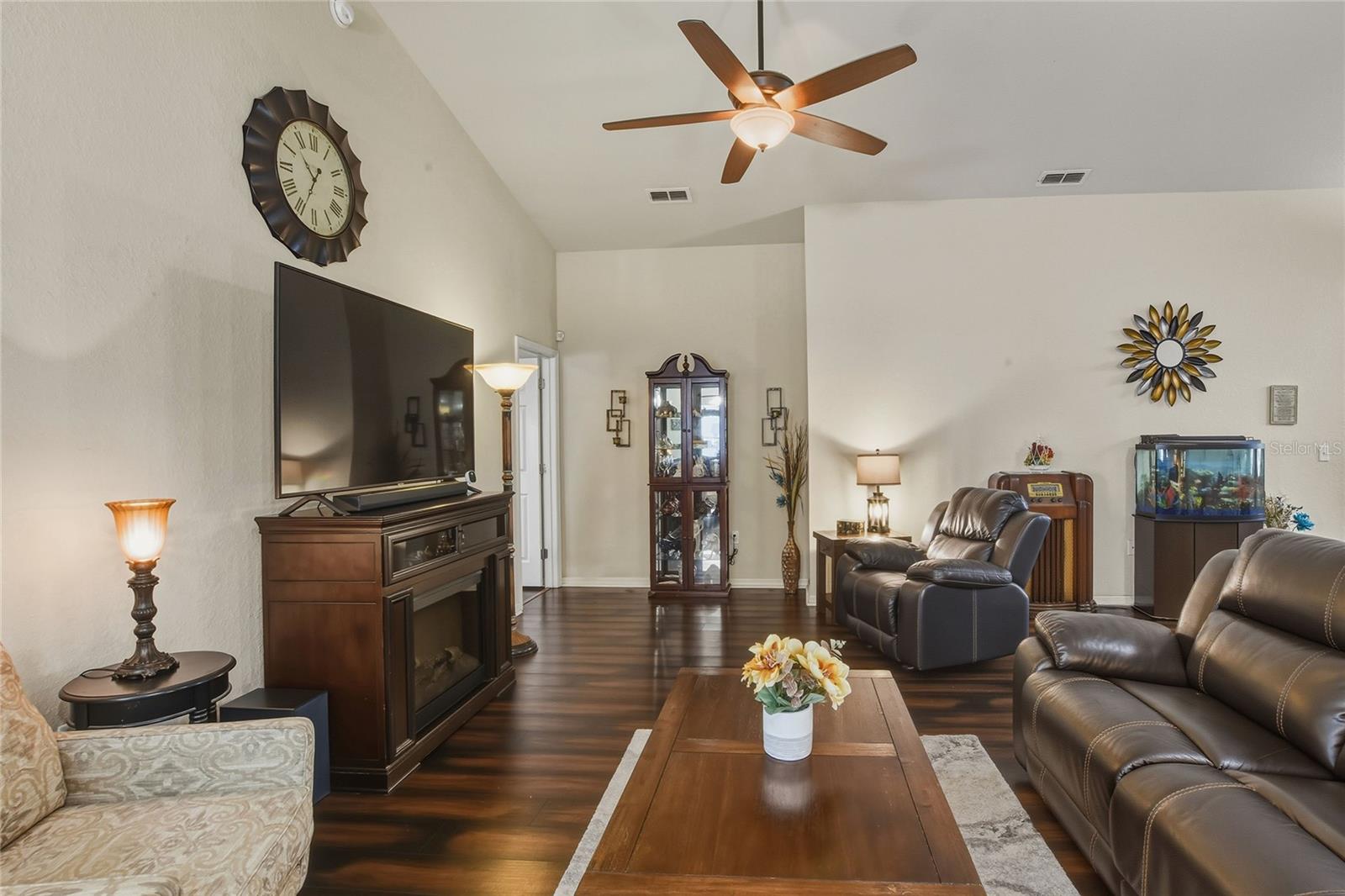 OVERLOOK RDG - Residential