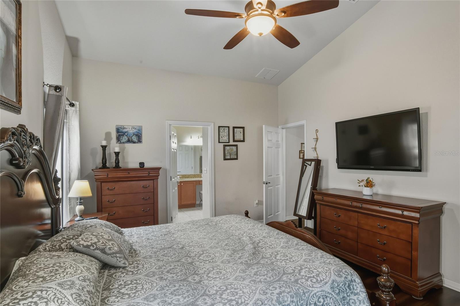 OVERLOOK RDG - Residential