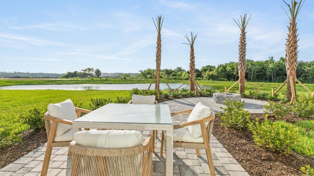 ENTRADA - Residential