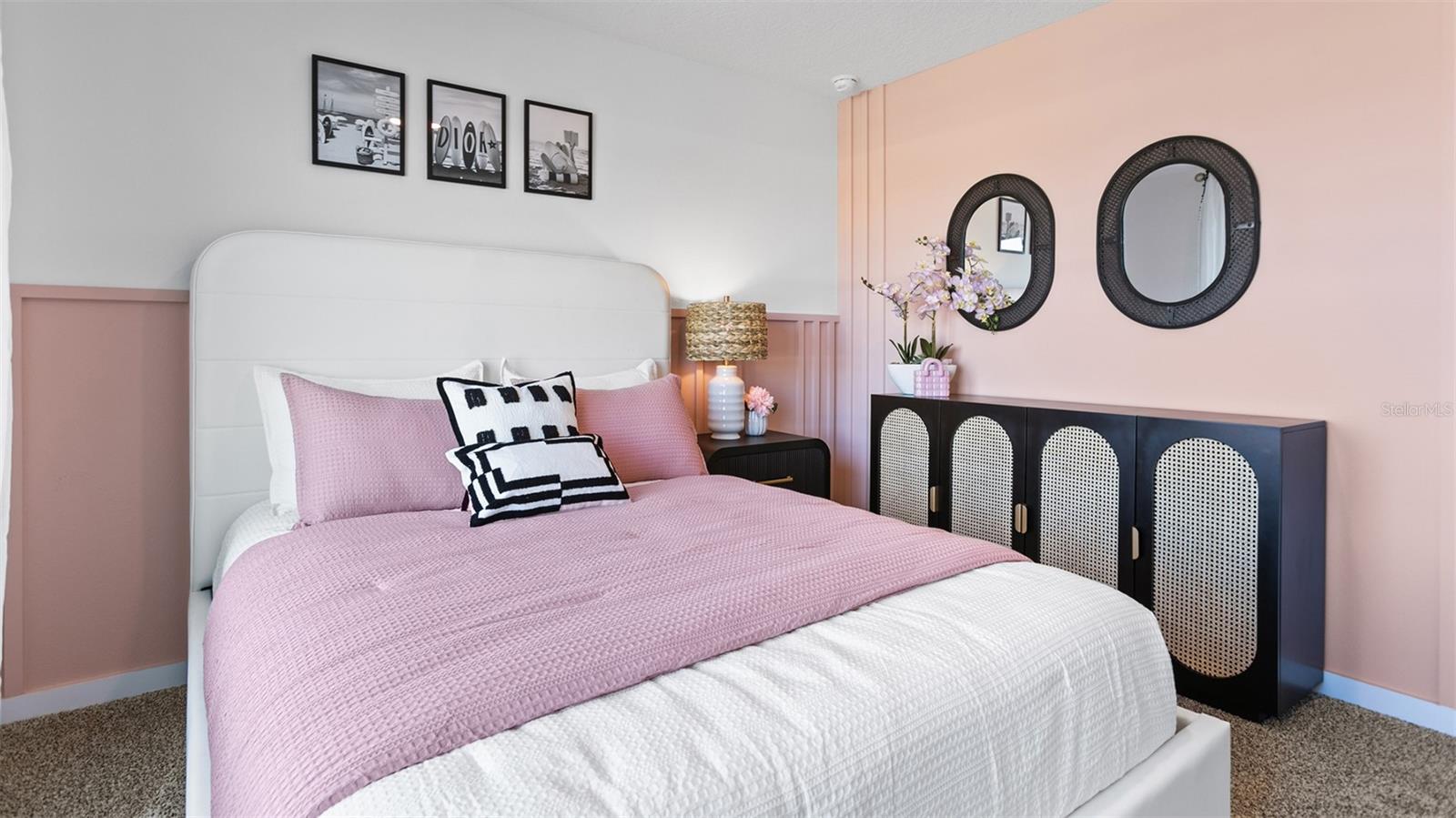 ENTRADA - Residential